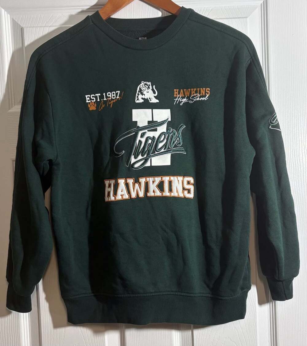 Stranger Things Hawkins High School Tigers Sweatshirt Size 11-12YRS